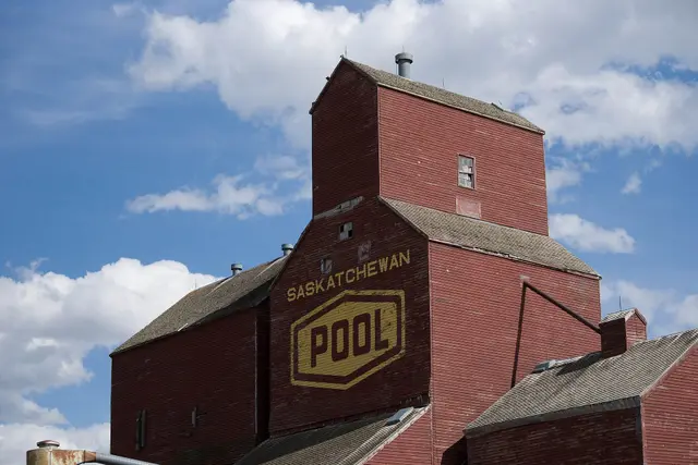 Saskatchewan Wheat Pool grain elevator
